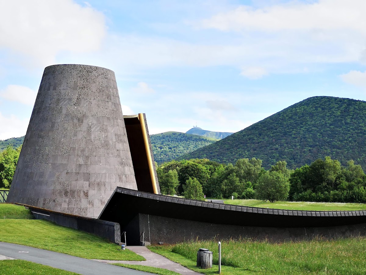 Vulcania — photo 2